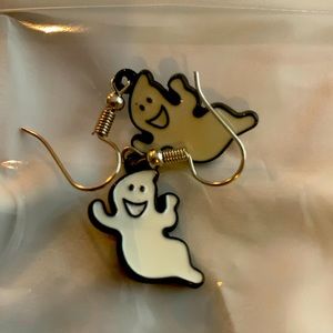 Halloween ghost earrings